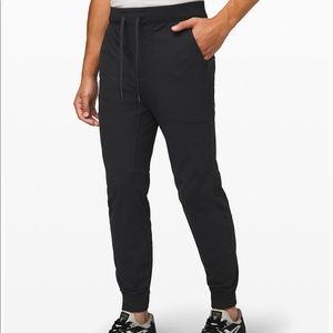 Lululemon ABC Men’s Joggers
